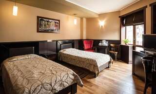 Отель Отель Его Пловдив Двухместный номер с 1 кроватью или 2 отдельными кроватями-29